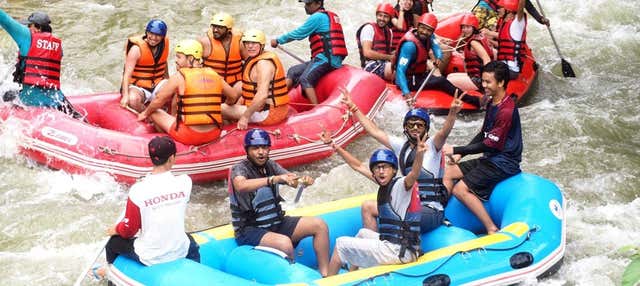Rafting sul fiume Song Phreak
