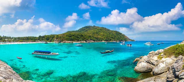 Tour dell'isola di Raya + snorkeling