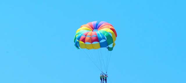 Parasailing a Djerba