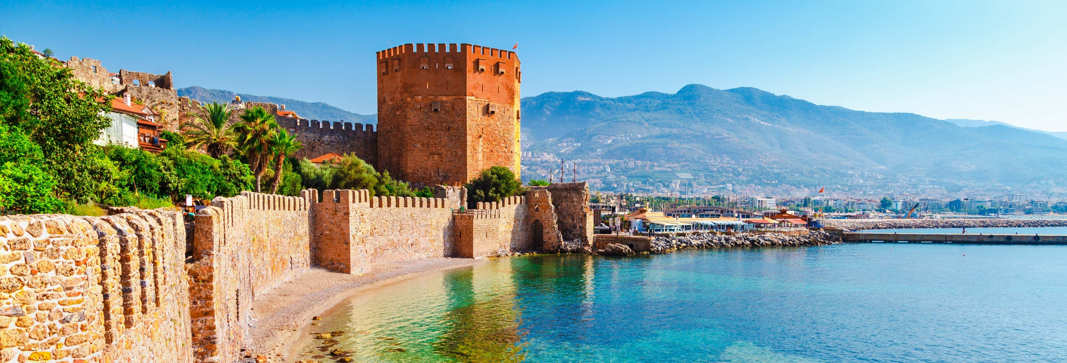 Minicrociera lungo la costa di Alanya