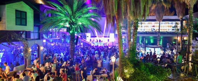 Tournée des bars dans Alanya + Fête sur un bateau