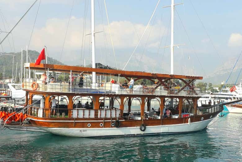 Gulf of Antalya Boat Tour