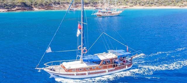 Giro in barca all'isola di Orak, German Bay e Red Nose