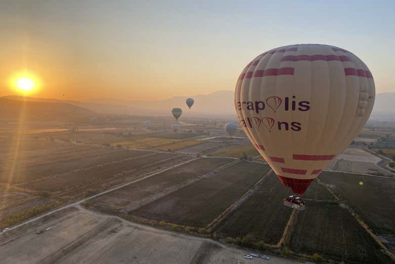 Pamukkale & Hierapolis Day Trip + Hot Air Balloon Ride