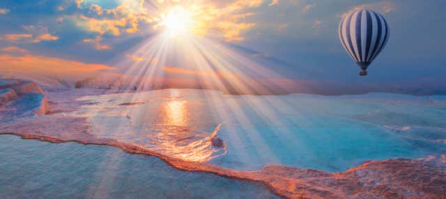 Giro in mongolfiera su Pamukkale