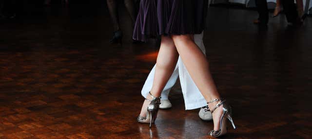 Cours et spectacle de tango au Baar Fun Fun