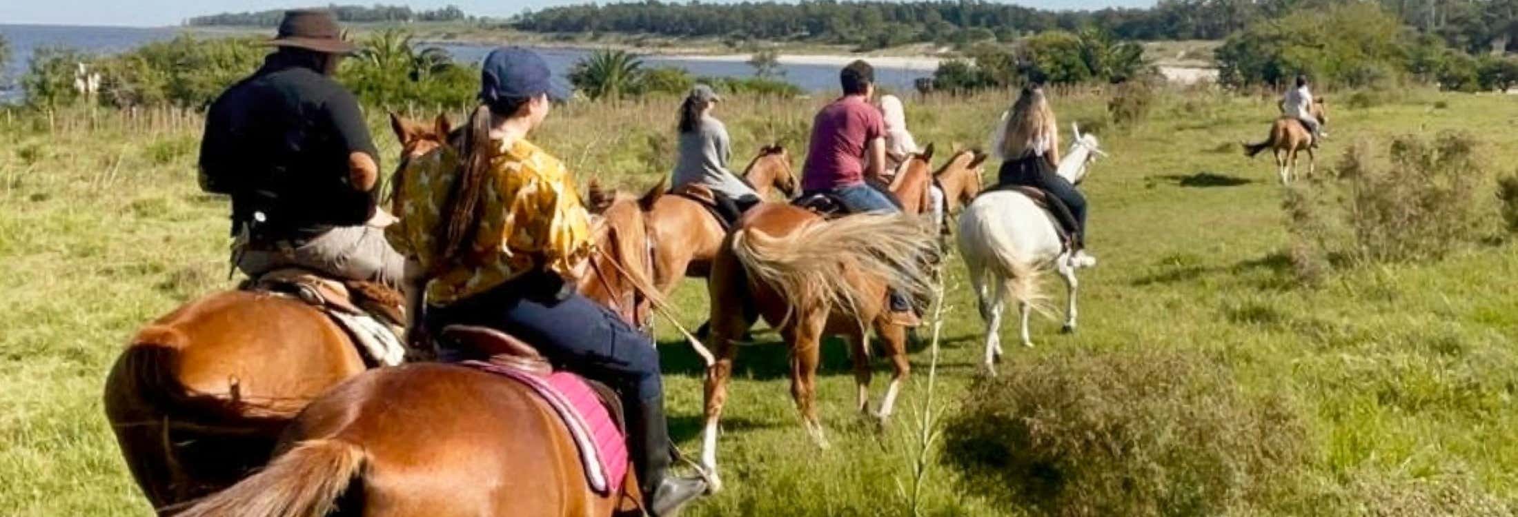 La Baguala Tour + Horseback Ride