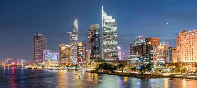 Spettacolo di burattini sull'acqua + Giro in barca con cena