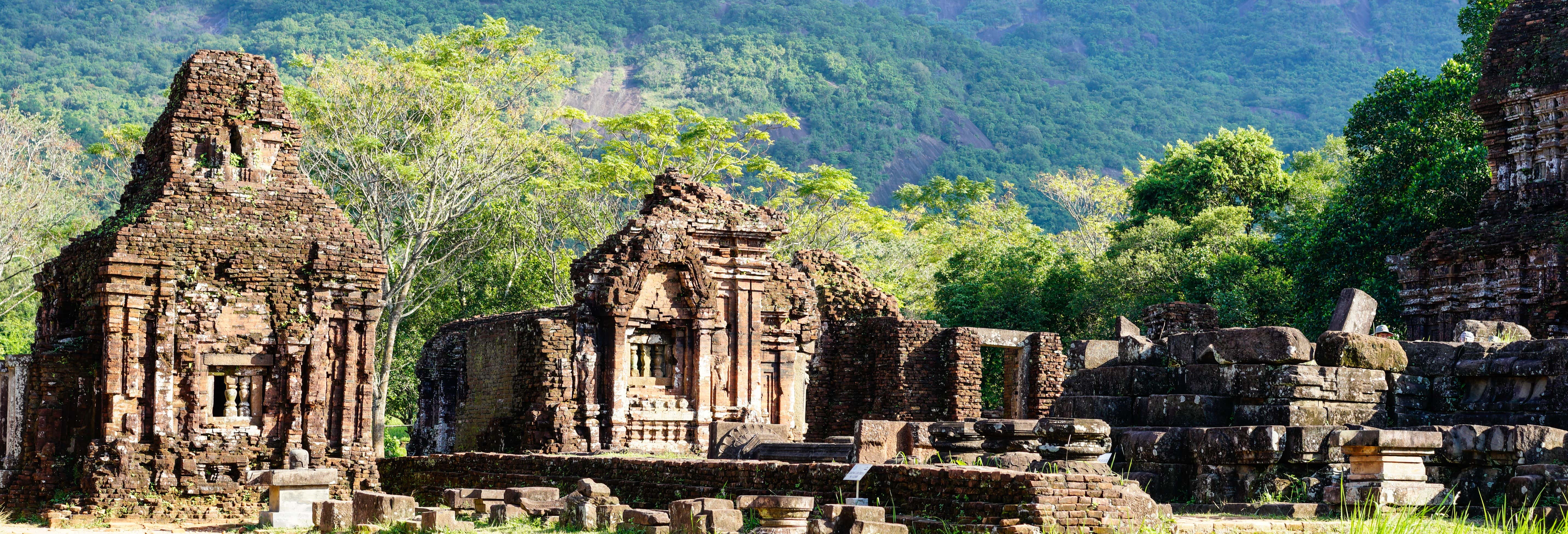 Escursione al Santuario di My Son