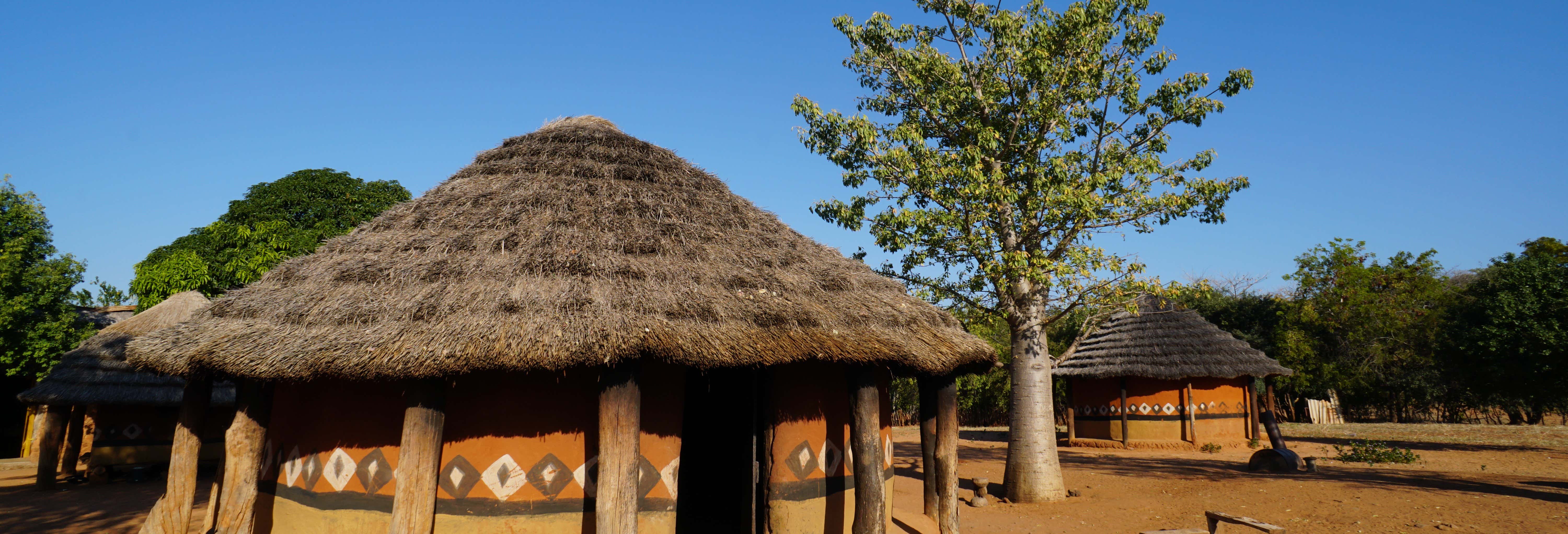 Visita di un villaggio tradizionale dello Zimbabwe